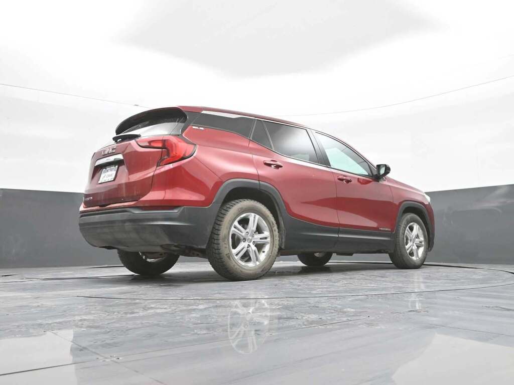 2020 GMC Terrain FWD SLE