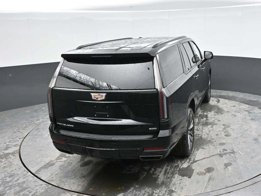 2026 Cadillac Escalade ESV Sport