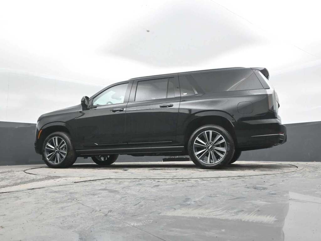 2026 Cadillac Escalade ESV Sport