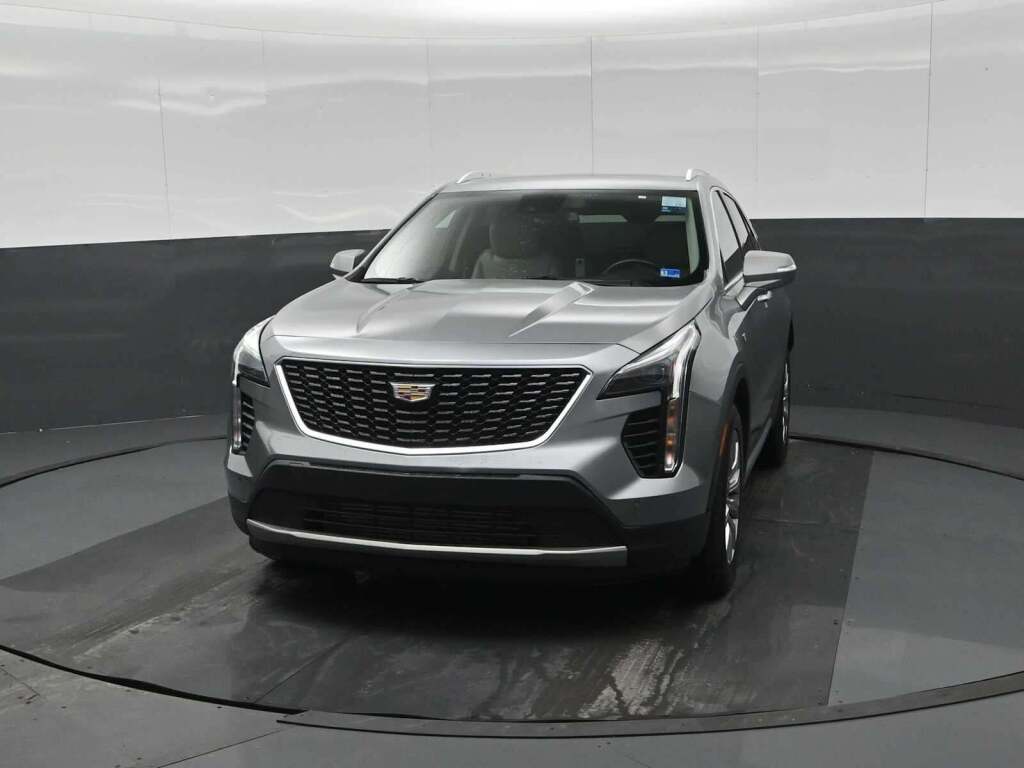 2023 Cadillac XT4 AWD Premium Luxury