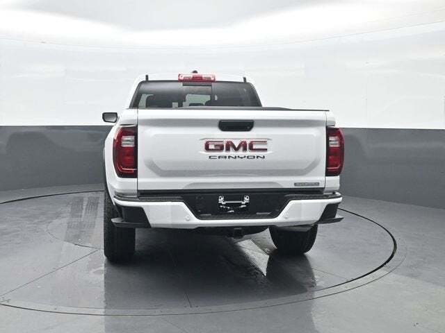 2026 GMC Canyon Elevation, 4WD
