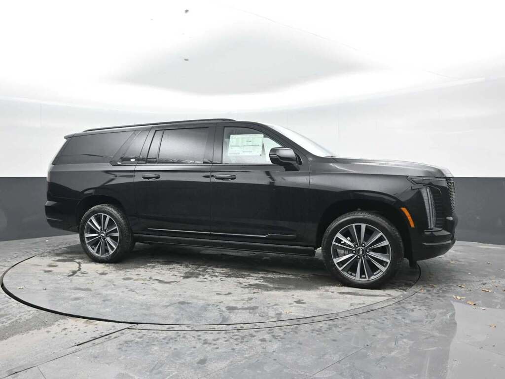 2026 Cadillac Escalade ESV Sport