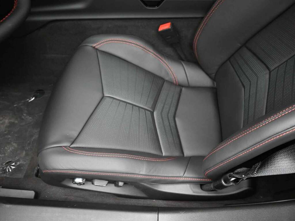 2026 Chevrolet Corvette Stingray Convertible, 3LT, RWD