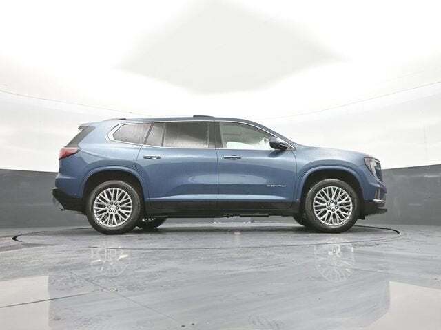 2026 GMC Acadia Denali AWD