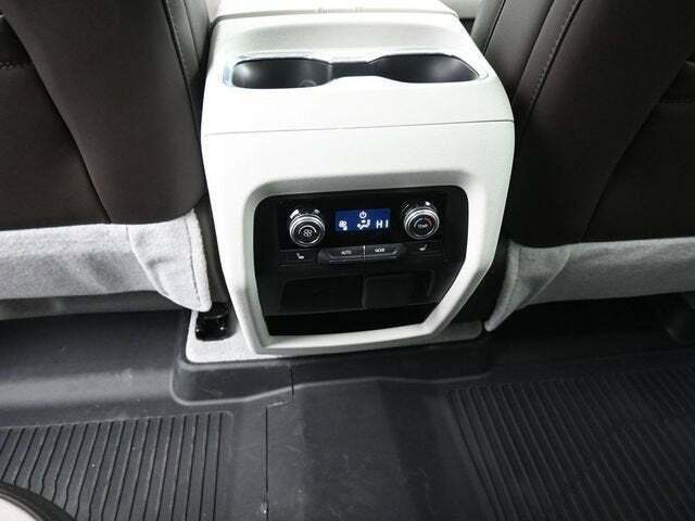 2026 GMC Acadia Denali AWD