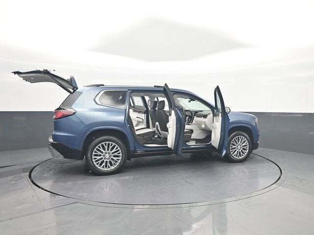 2026 GMC Acadia Denali AWD