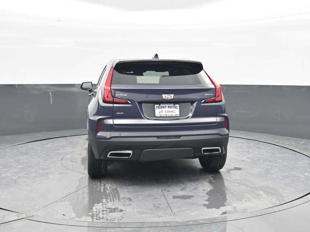 2024 Cadillac XT4 AWD Premium Luxury