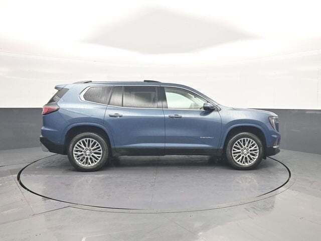 2026 GMC Acadia Denali AWD