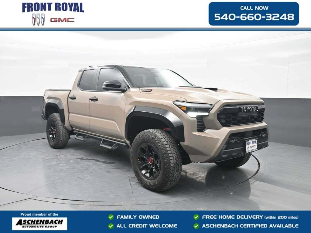 2025 Toyota Tacoma Hybrid TRD Sport 4WD