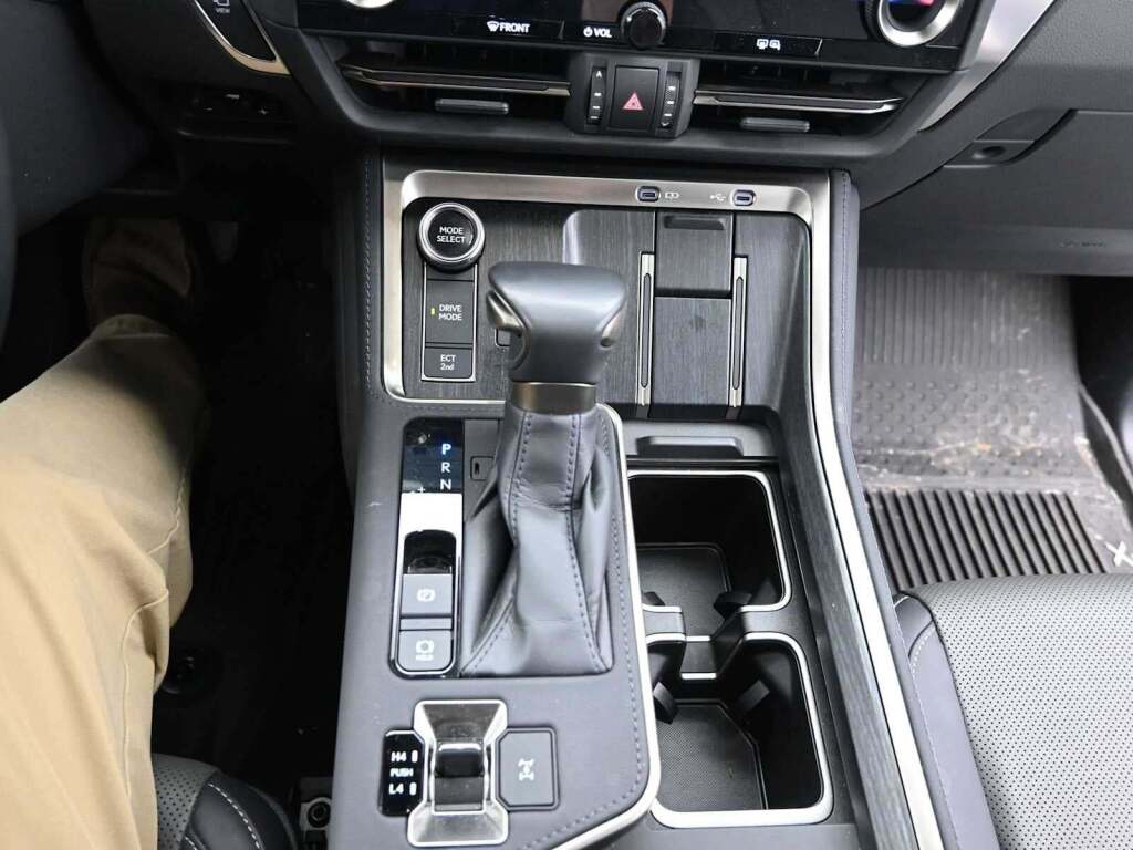 2024 Lexus GX 550 Premium