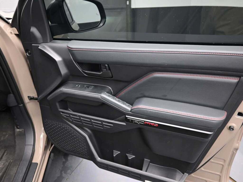 2025 Toyota Tacoma Hybrid TRD Sport 4WD