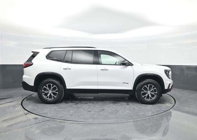 2025 GMC Acadia AWD AT4