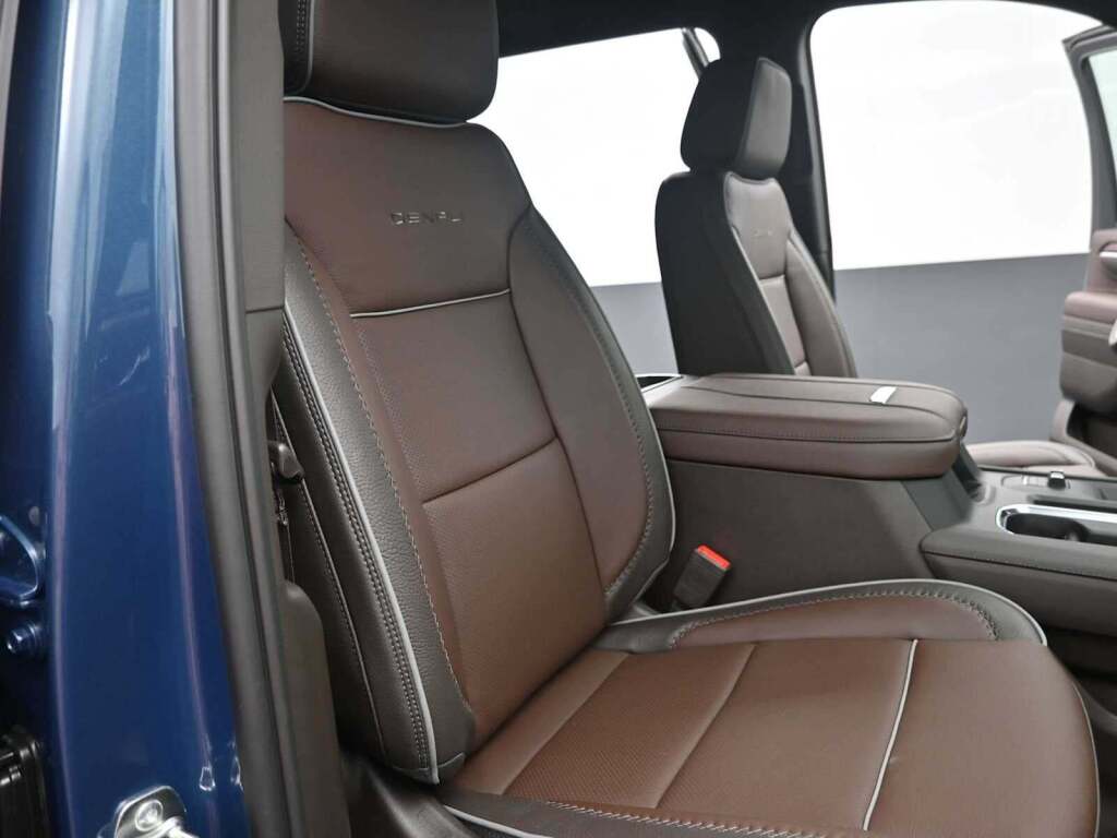 2026 GMC Sierra 2500HD Denali