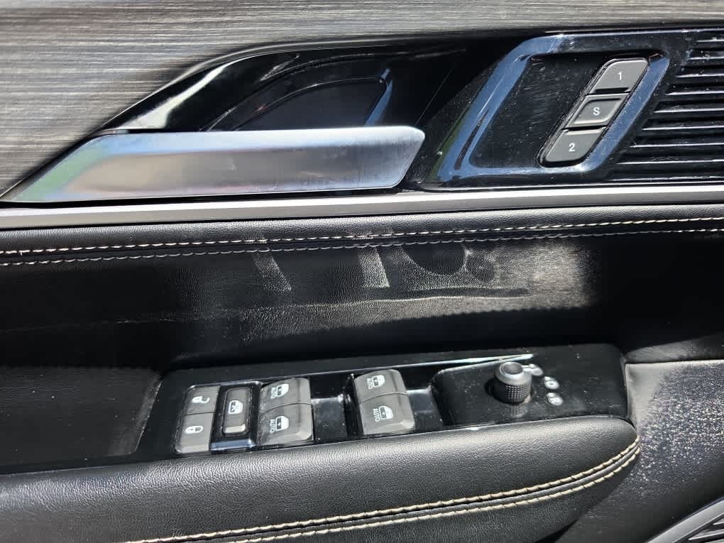 2024 Jeep Wagoneer Series II 4x2