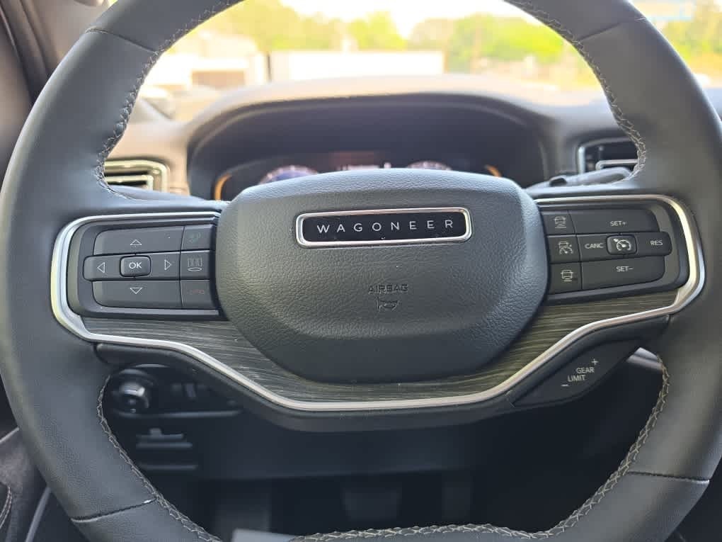 2024 Jeep Wagoneer Series II 4x2