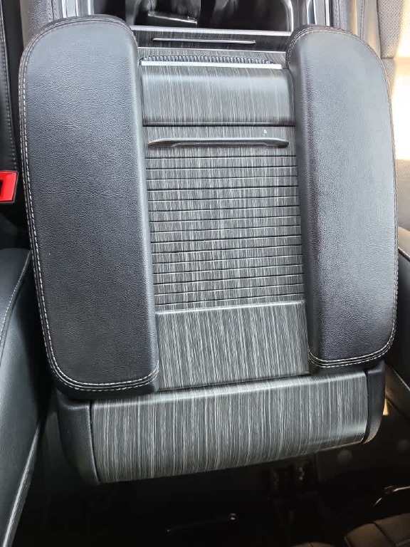 2024 Jeep Wagoneer Series II 4x2