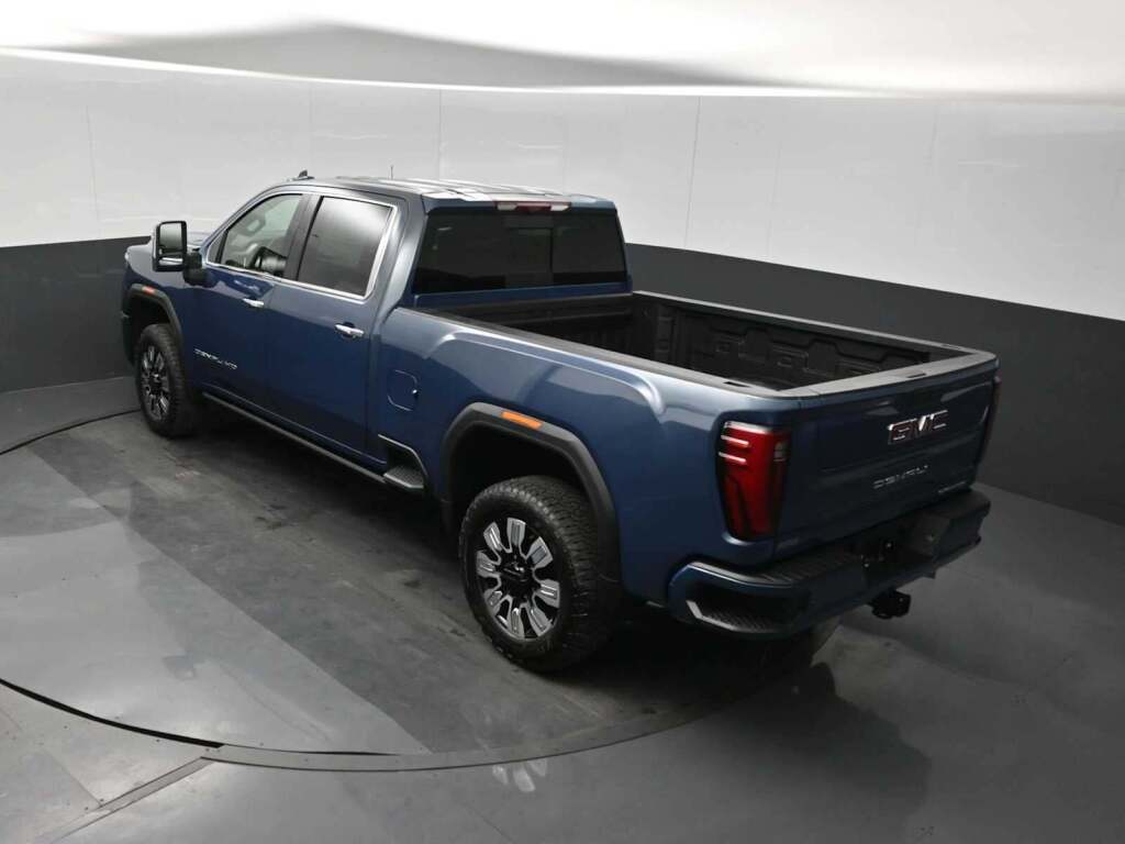 2026 GMC Sierra 2500HD Denali