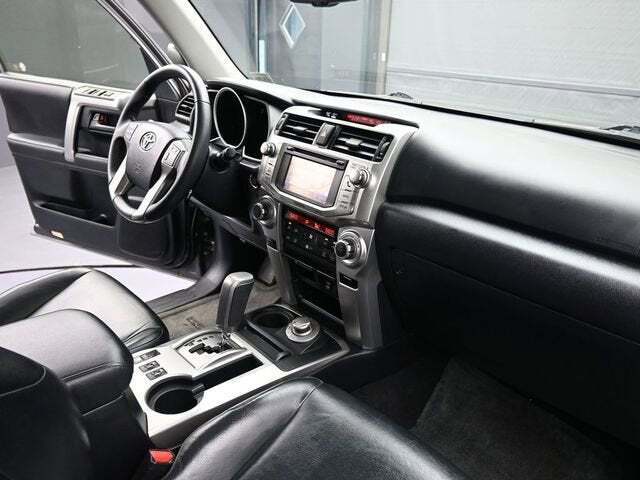 2013 Toyota 4Runner SR5