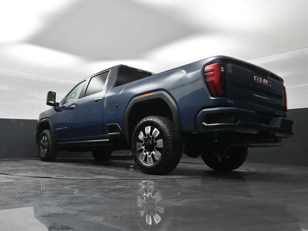 2026 GMC Sierra 2500HD Denali