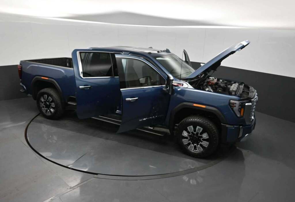 2026 GMC Sierra 2500HD Denali