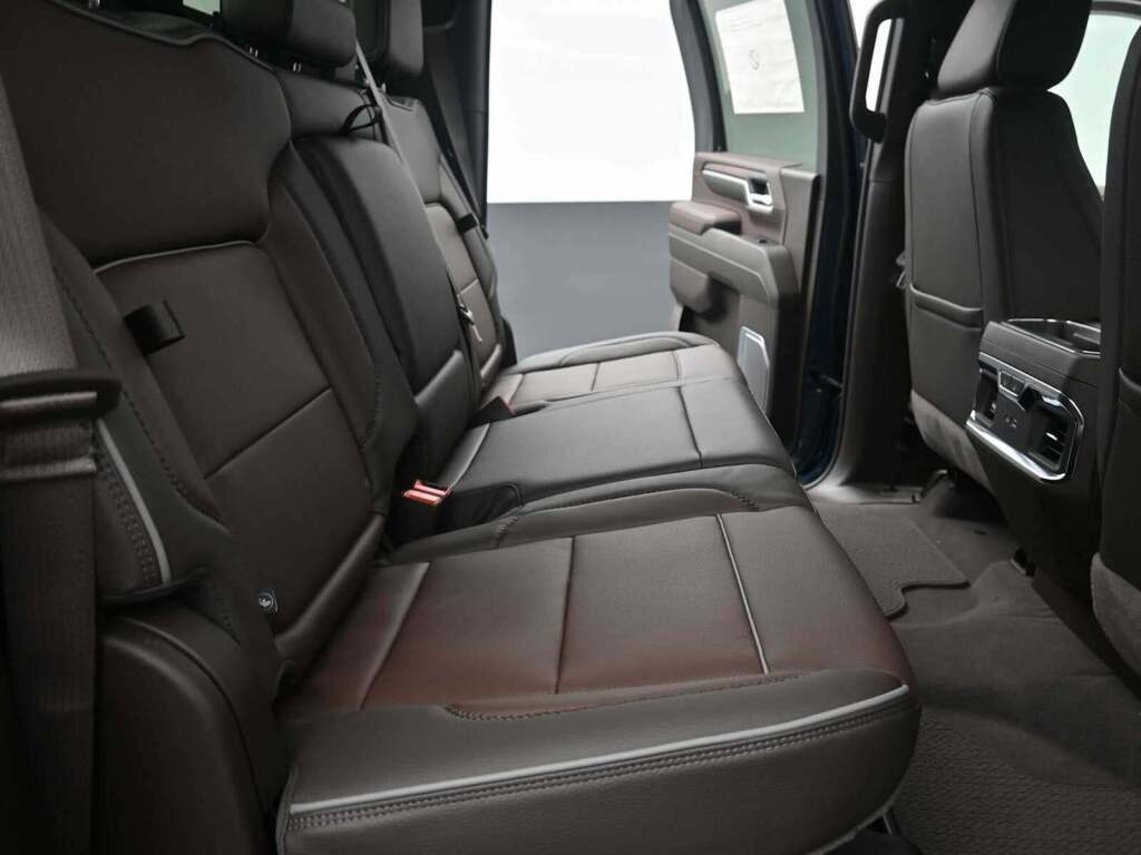 2026 GMC Sierra 2500HD Denali