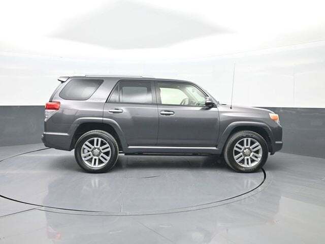 2013 Toyota 4Runner SR5