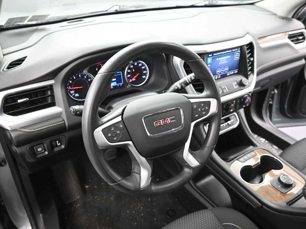 2023 GMC Acadia AWD SLE