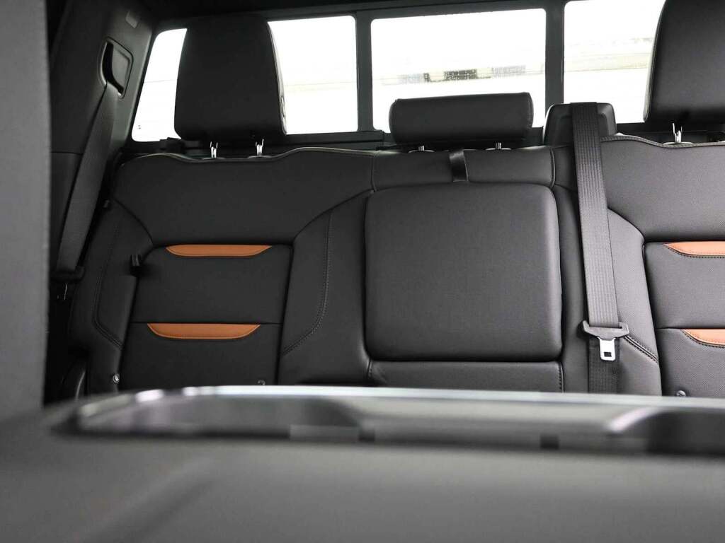 2026 GMC Sierra 2500HD AT4