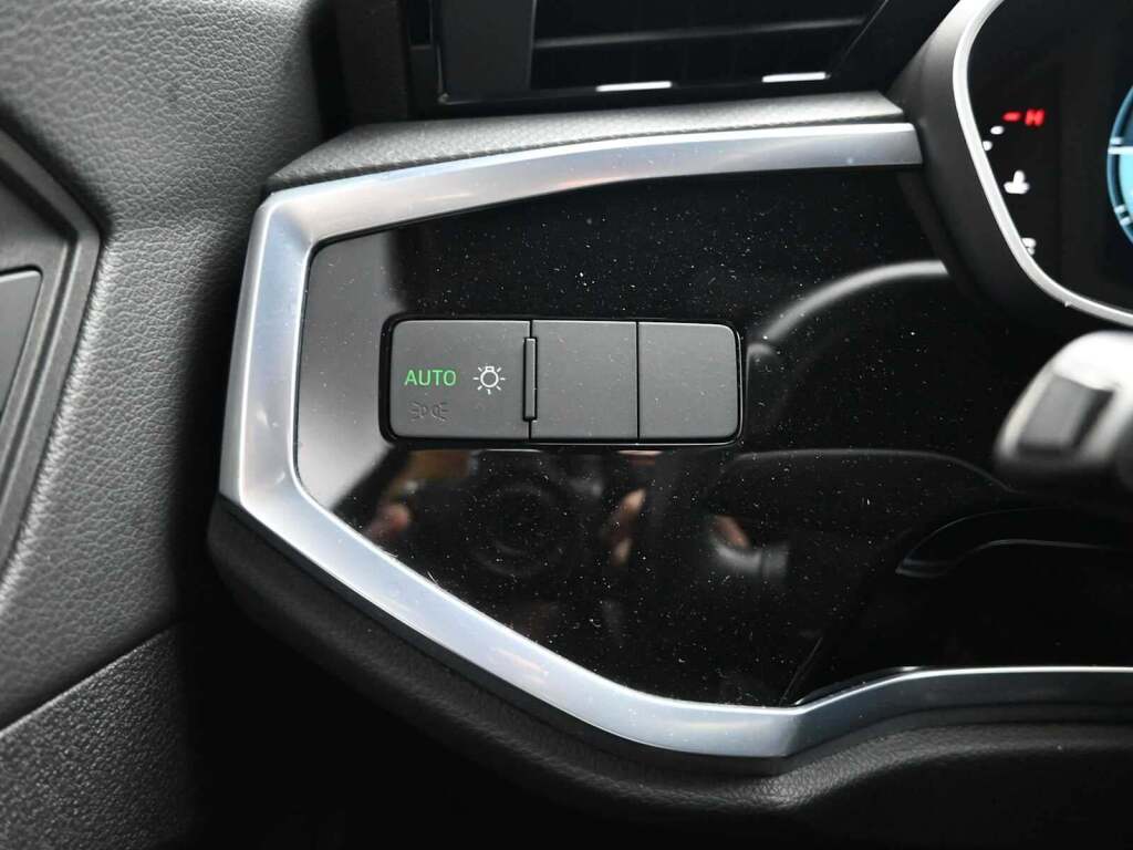 2022 Audi Q3 Premium 45 TFSI S line quattro Tiptronic