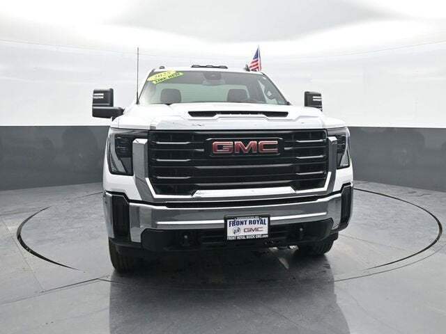 2025 GMC Sierra 2500HD Pro