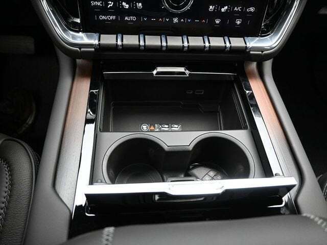 2026 GMC Yukon XL 4WD Denali