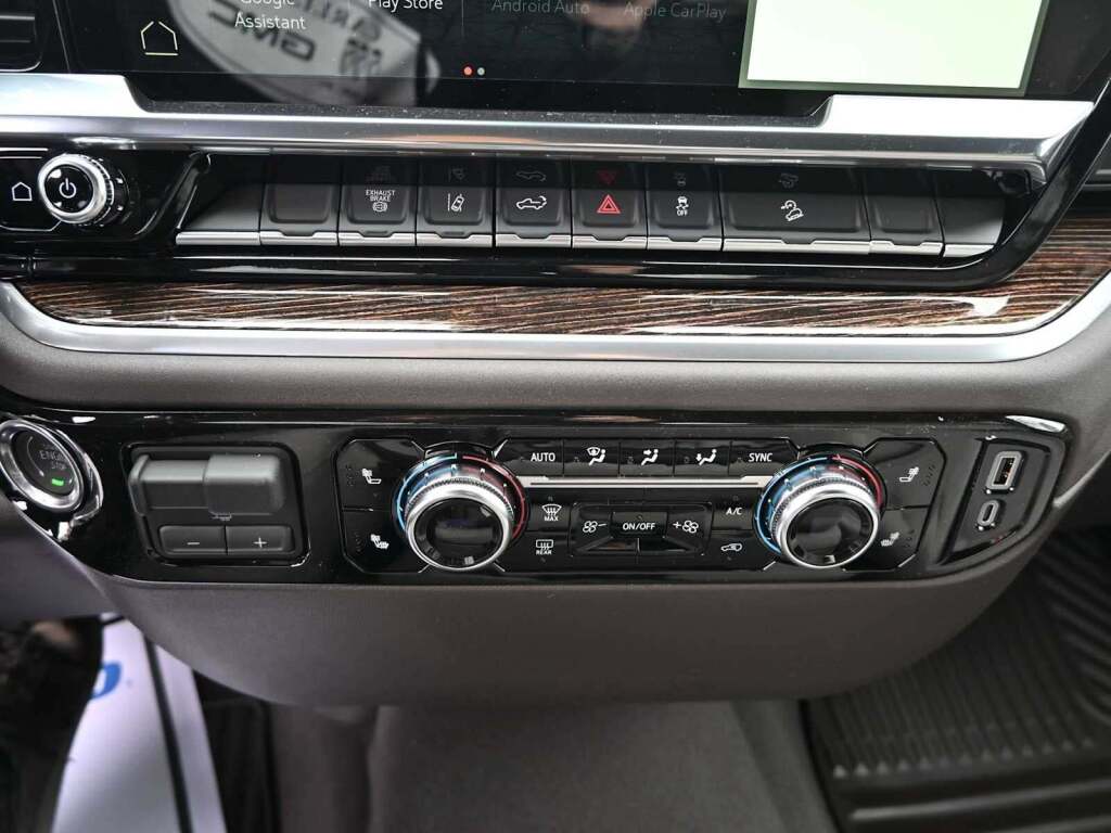 2026 GMC Sierra 2500HD SLE