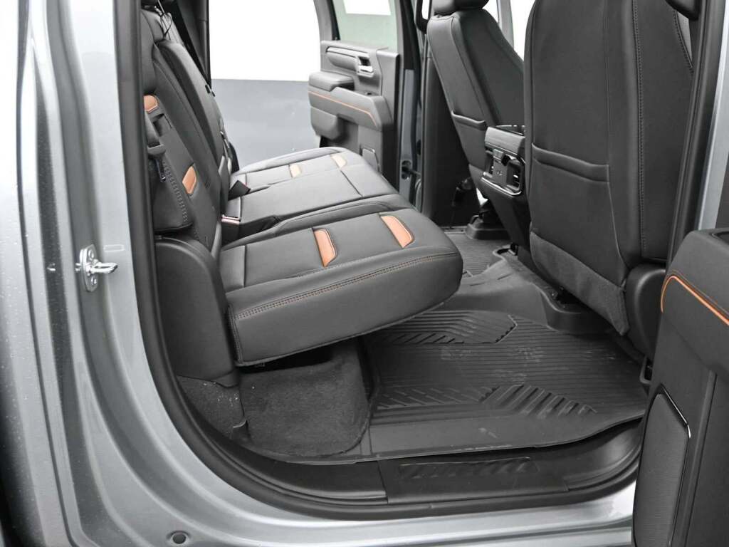 2026 GMC Sierra 2500HD AT4