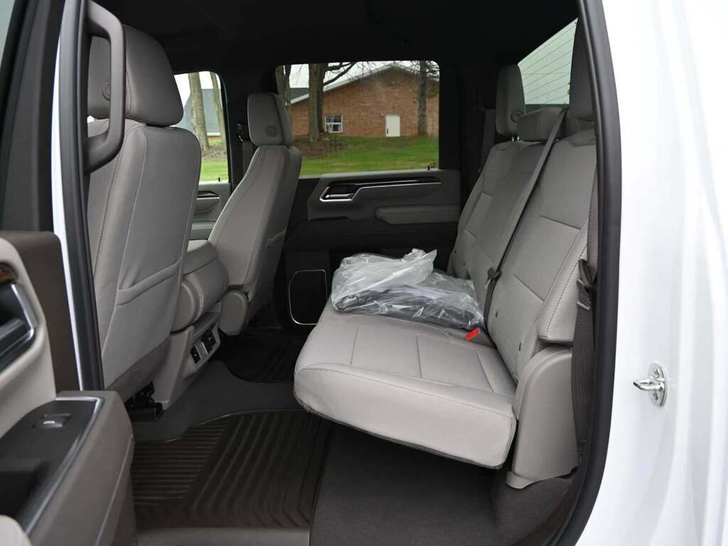 2026 GMC Sierra 2500HD SLE