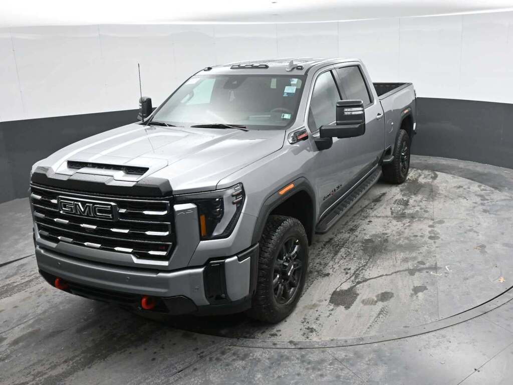 2026 GMC Sierra 2500HD AT4