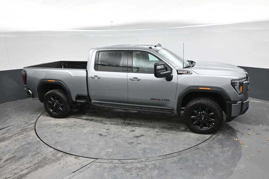 2026 GMC Sierra 2500HD AT4
