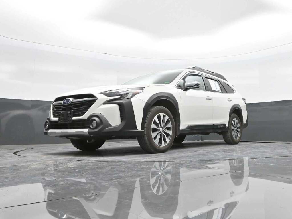 2023 Subaru Outback Touring XT