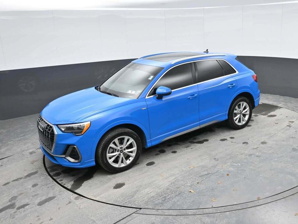 2022 Audi Q3 Premium 45 TFSI S line quattro Tiptronic