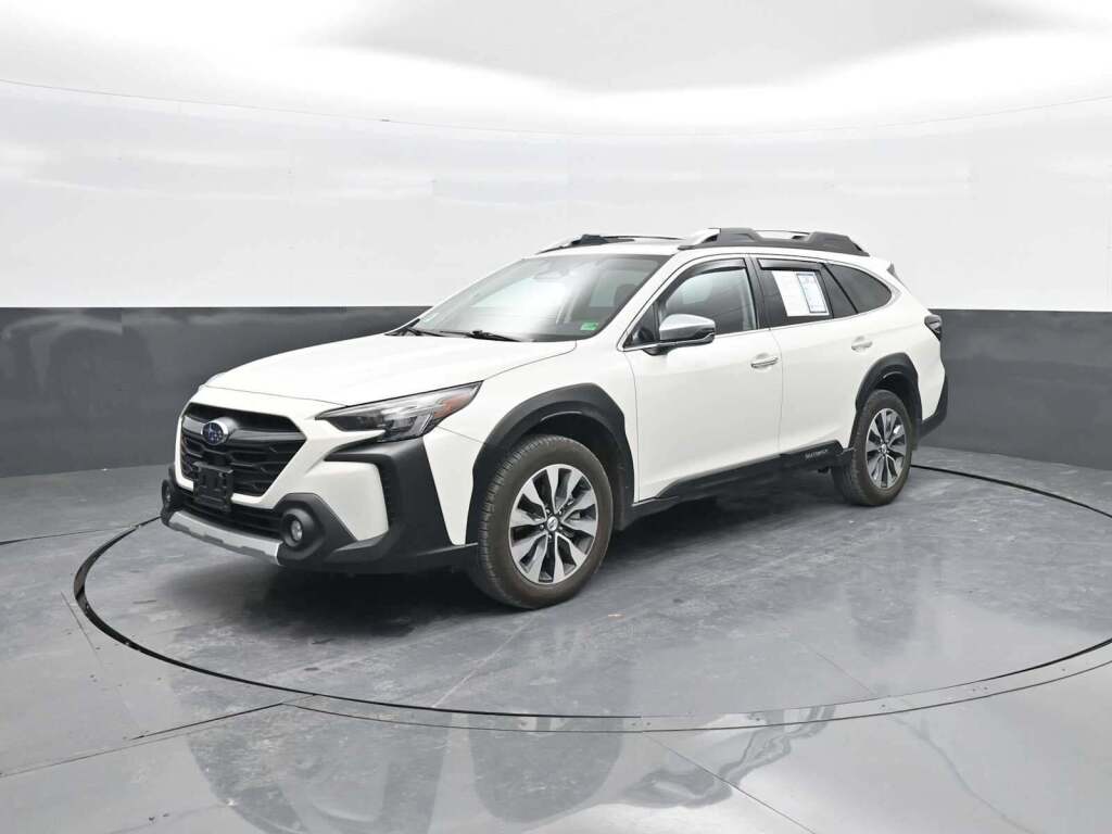 2023 Subaru Outback Touring XT