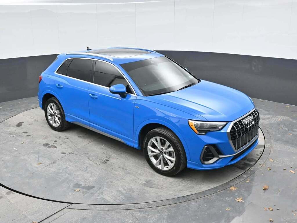 2022 Audi Q3 Premium 45 TFSI S line quattro Tiptronic