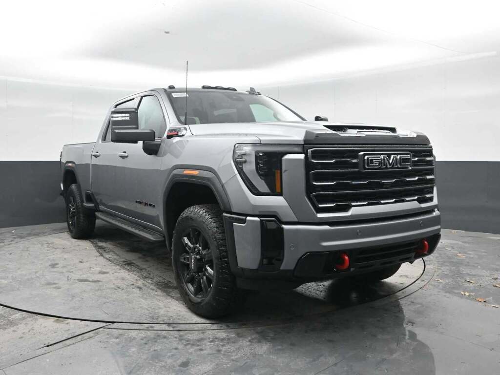 2026 GMC Sierra 2500HD AT4