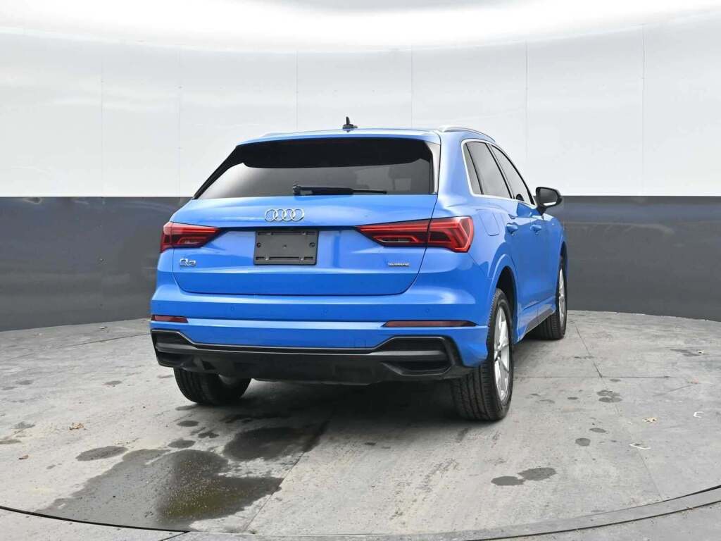 2022 Audi Q3 Premium 45 TFSI S line quattro Tiptronic