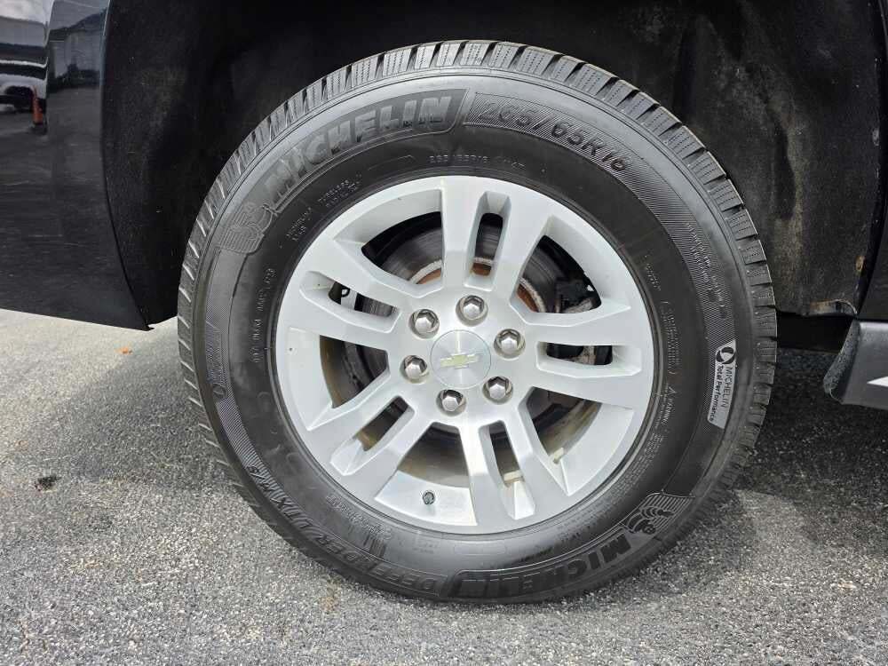 2017 Chevrolet Suburban LT