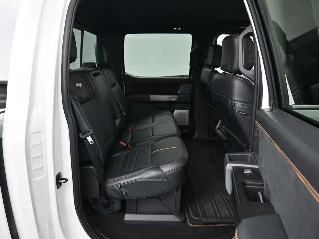 2024 Ford F-250 Super Duty Platinum