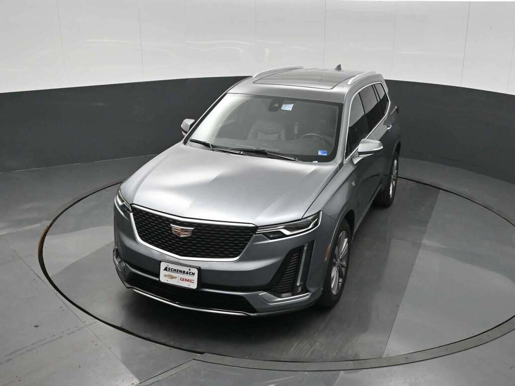 2022 Cadillac XT6 AWD Premium Luxury