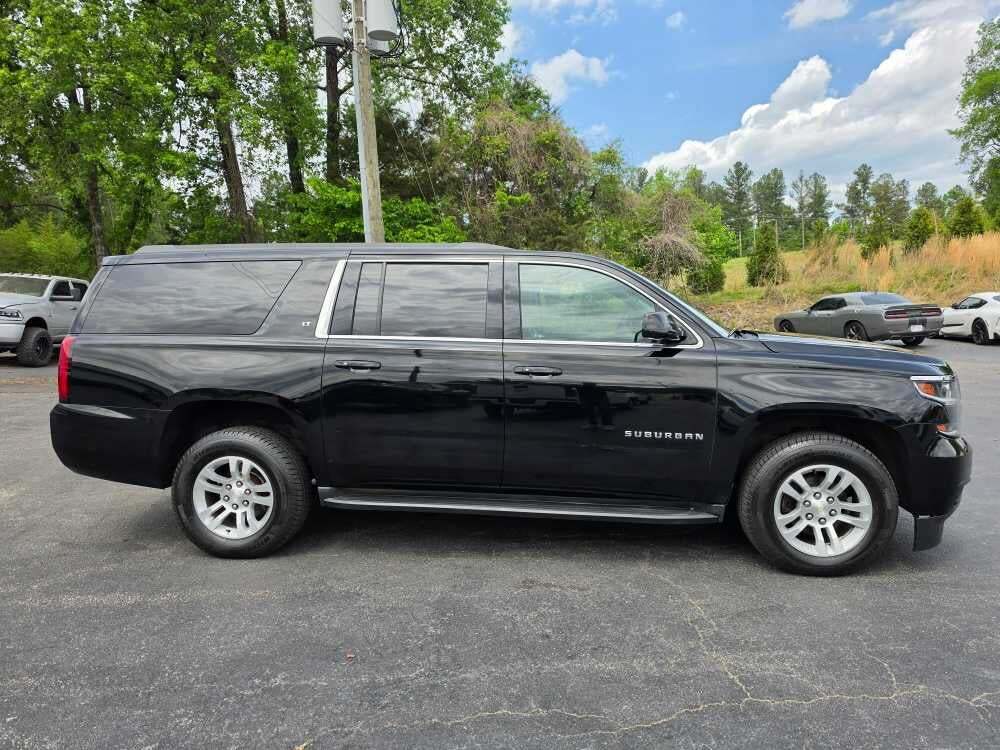 2017 Chevrolet Suburban LT