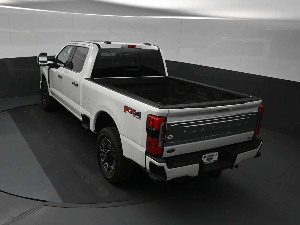 2024 Ford F-250 Super Duty Platinum