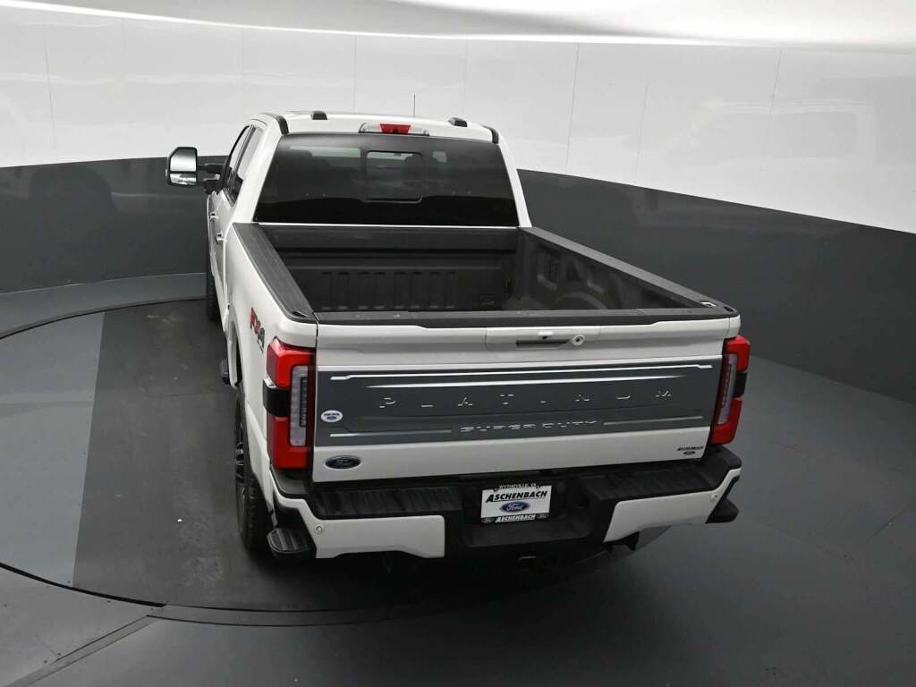 2024 Ford F-250 Super Duty Platinum