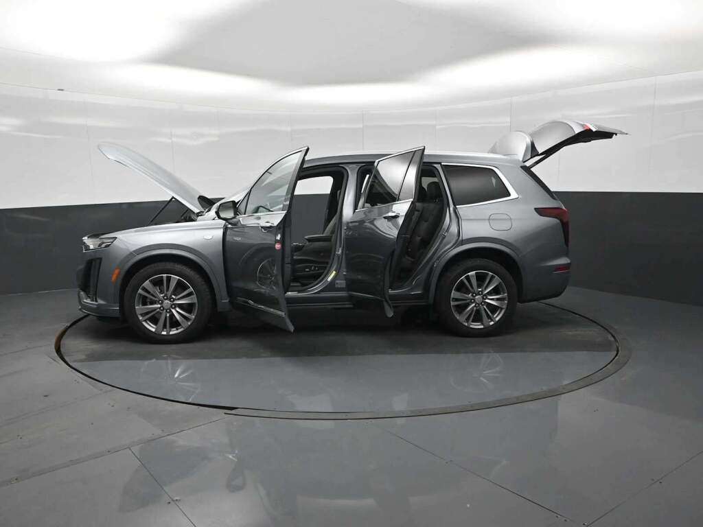 2022 Cadillac XT6 AWD Premium Luxury