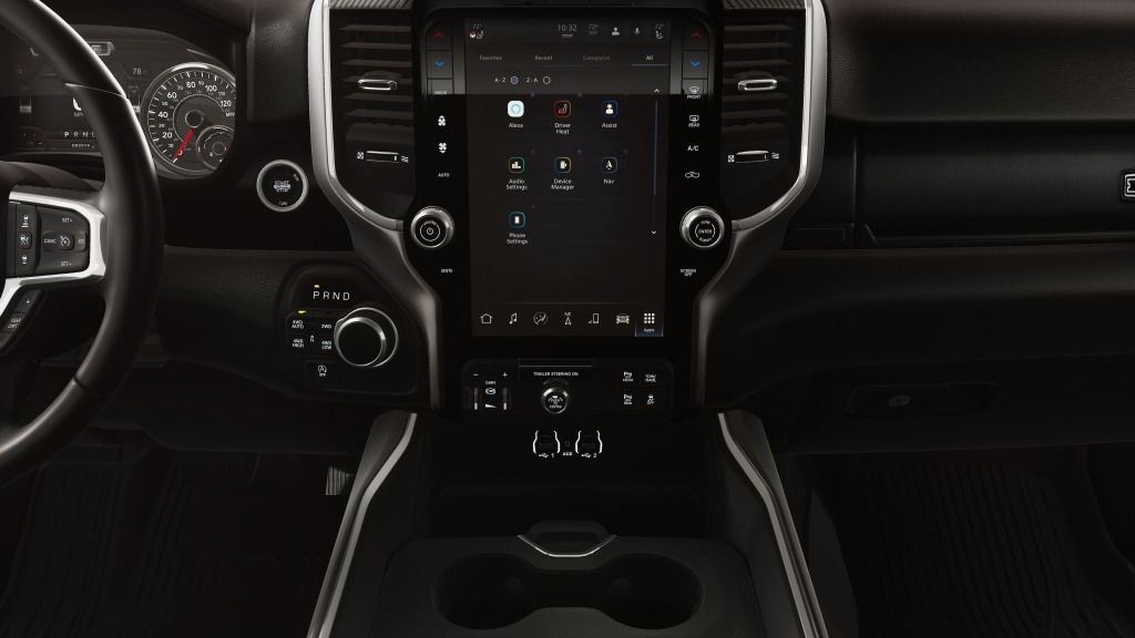 2026 Ram 1500 Big Horn Crew Cab 4x4 5'7" Box